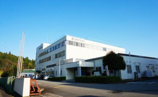 日本プラスト株式会社